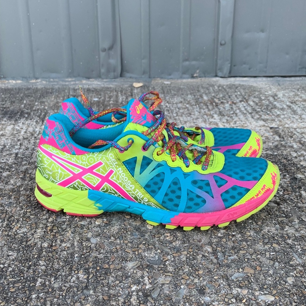 ASICS neon tennis shoes